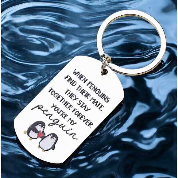 Penguin Love Couple Keychain Stainless Steel Anniversary Valentine Gift Romantic - Picture 5 of 13